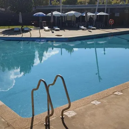 Apartment Margas Pirineos, Golf Y Piscina Sabinanigo